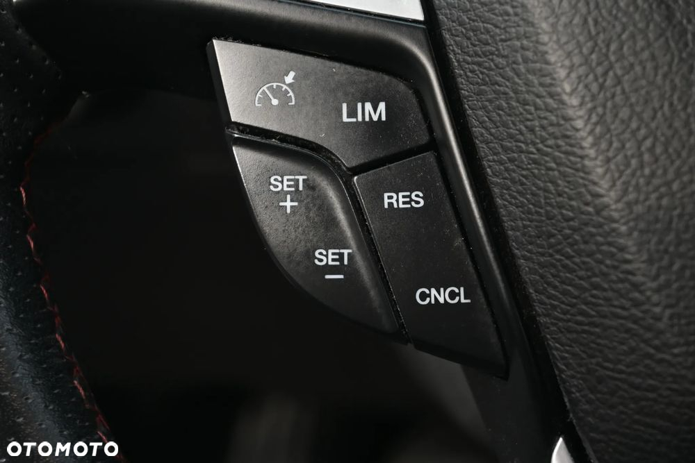 Ford Mondeo 1.5 EcoBoost ST-Line X - 34