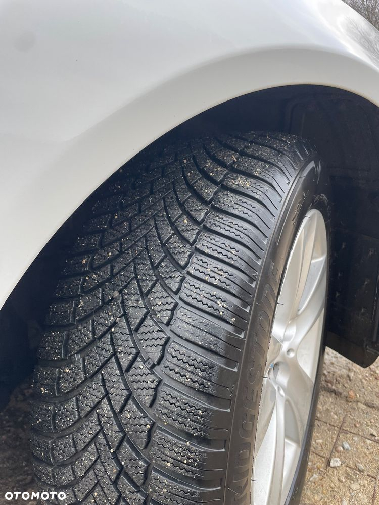 BMW Seria 5 528i - 21