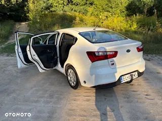 Kia Rio 1.2 M - 4