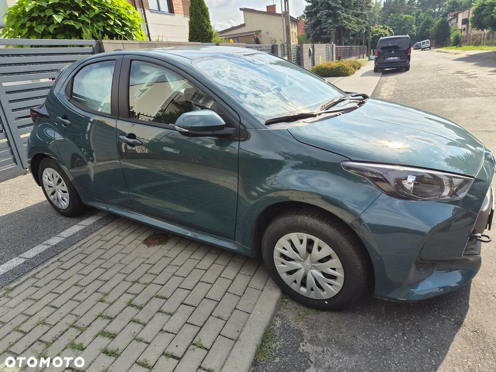 Toyota Yaris - 1