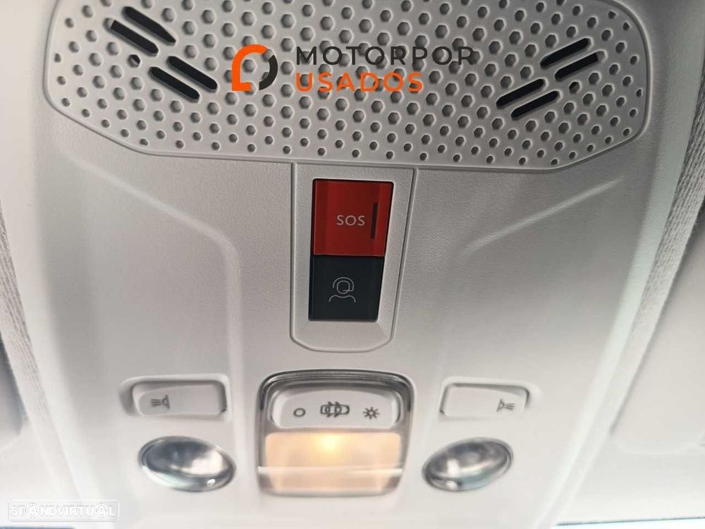 Peugeot 208 1.2 Hybrid Allure e-DCS6 - 13