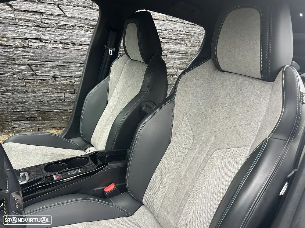 Peugeot e-208 GT Pack - 12