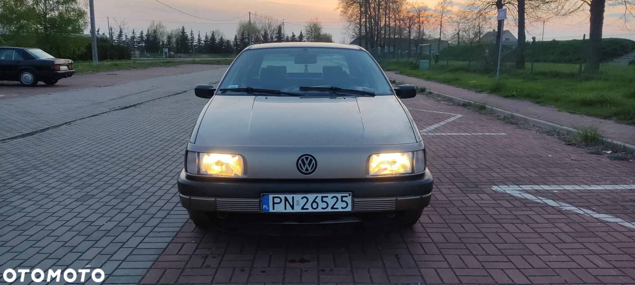 Volkswagen Passat 1.8 GL - 5