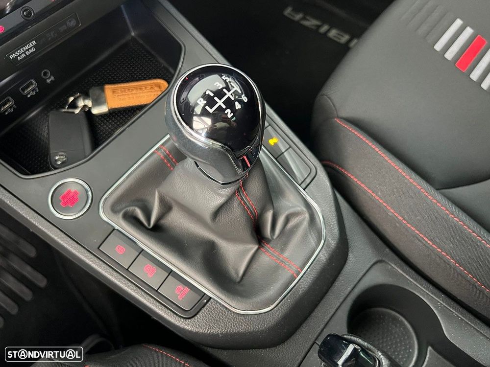SEAT Ibiza 1.0 TSI FR - 18