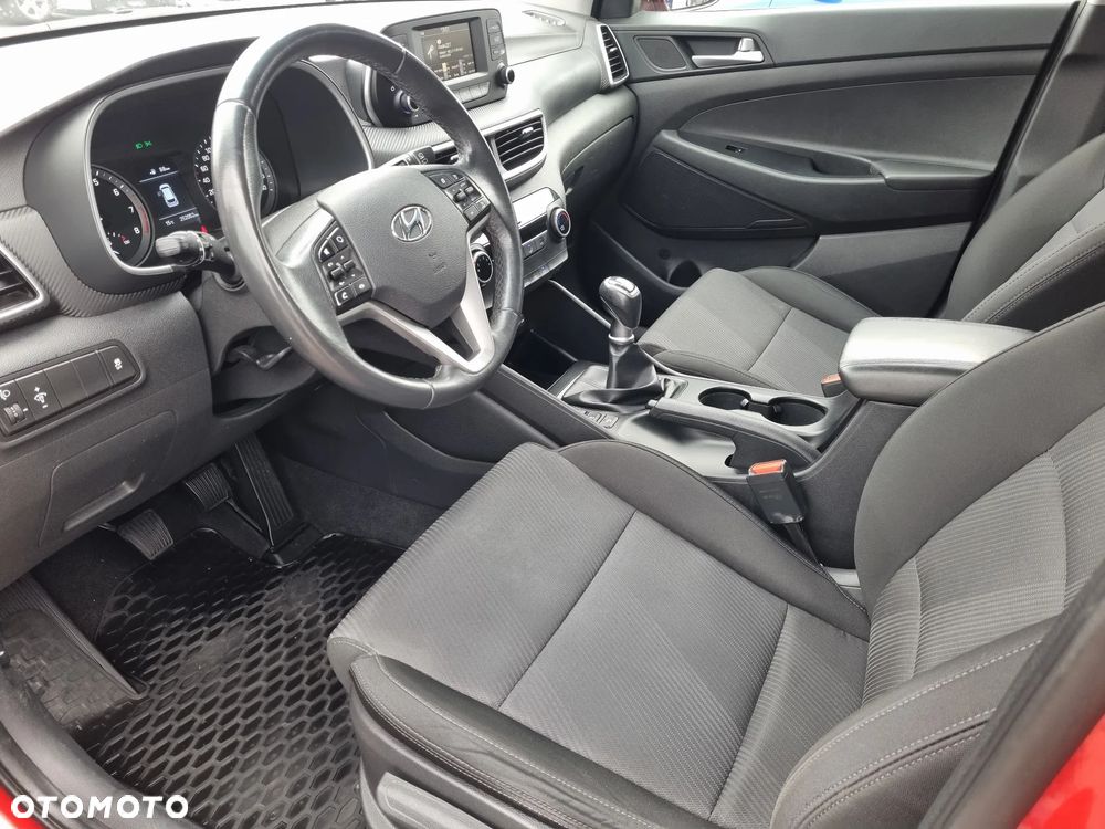 Hyundai Tucson 1.6 GDI BlueDrive Comfort 2WD - 11