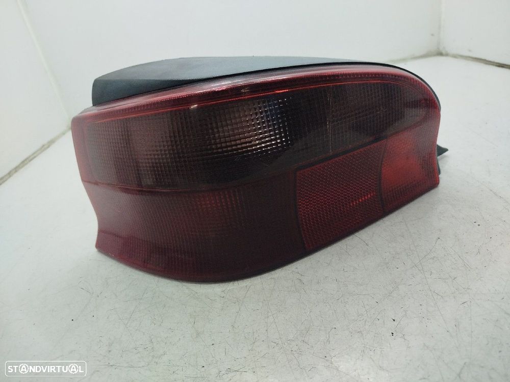 Farolim Stop Esq Citroën Saxo (S0, S1)