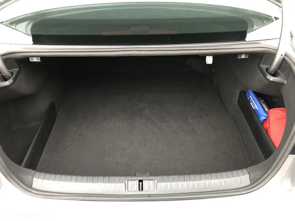 Volkswagen Passat 2.0 TDI BMT 4Mot Highline DSG - 34