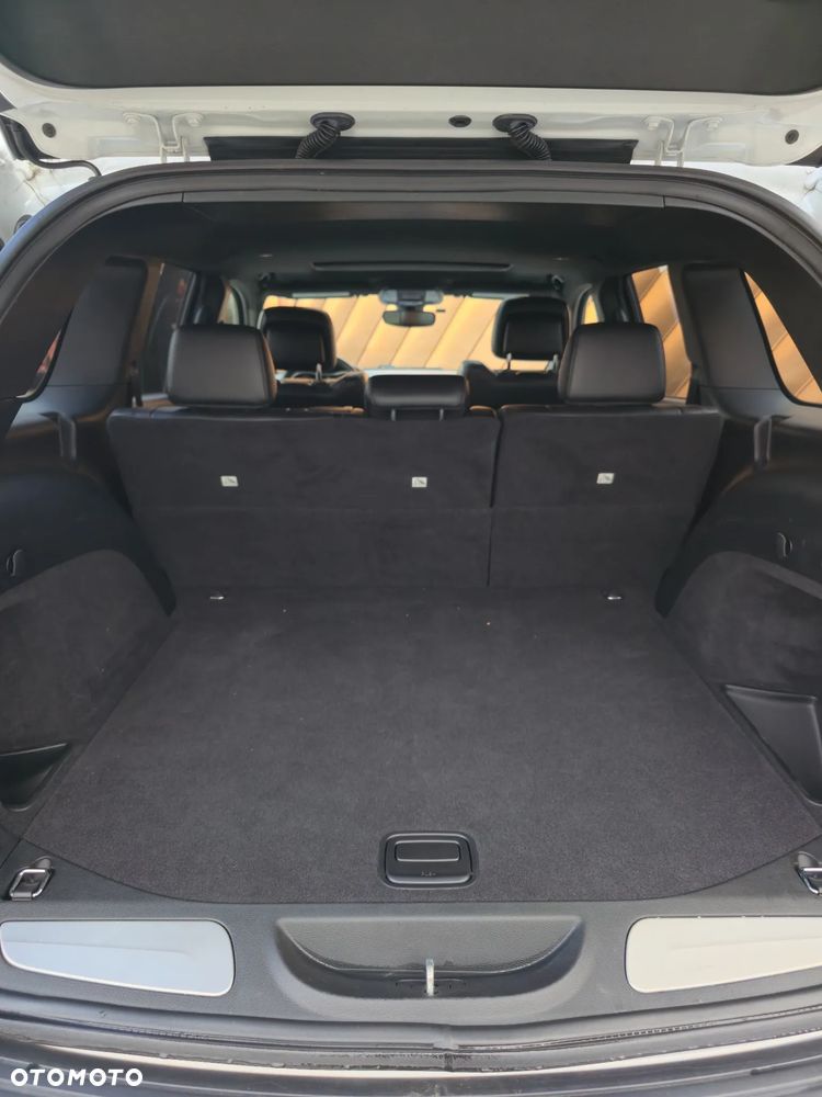 Jeep Grand Cherokee - 19