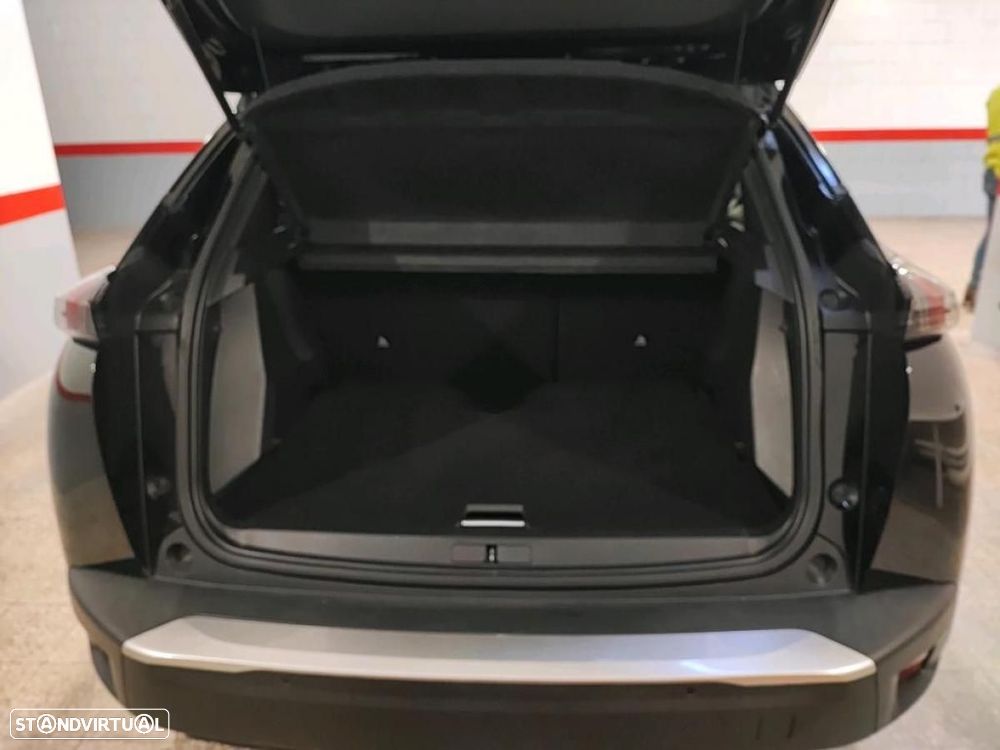 Peugeot 2008 1.5 BlueHDi GT EAT8 - 4