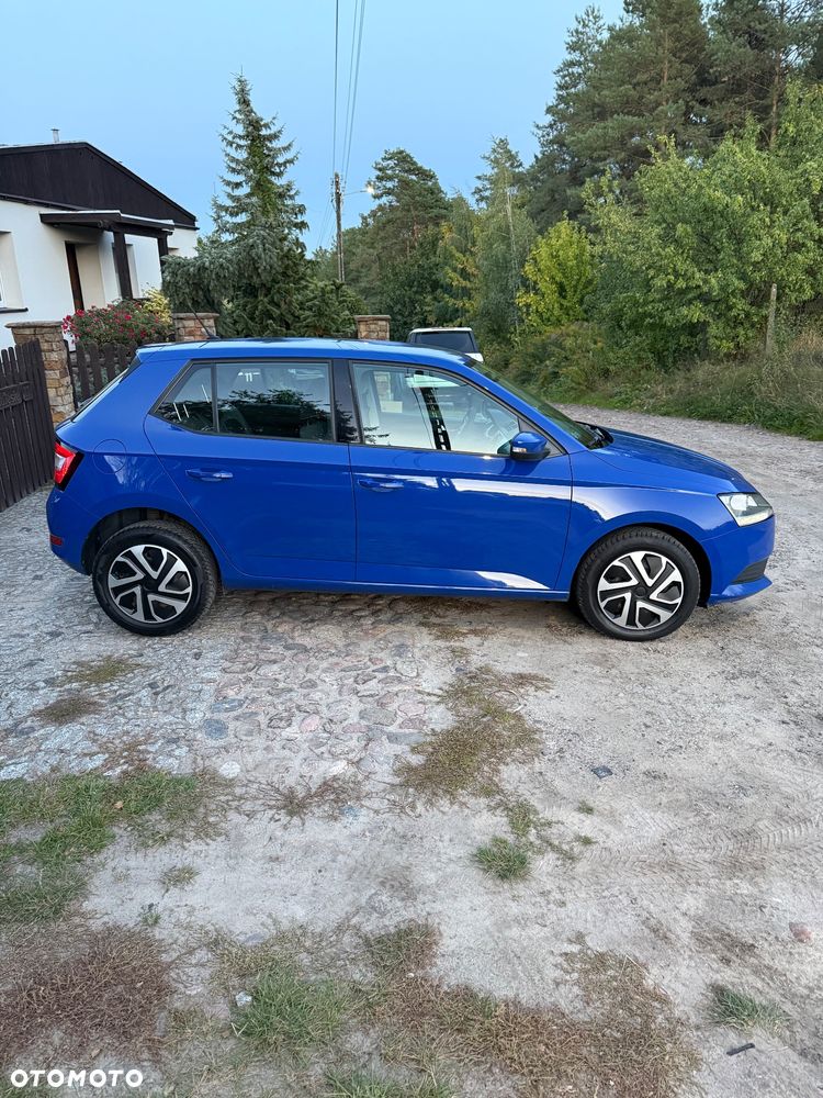 Skoda Fabia - 4