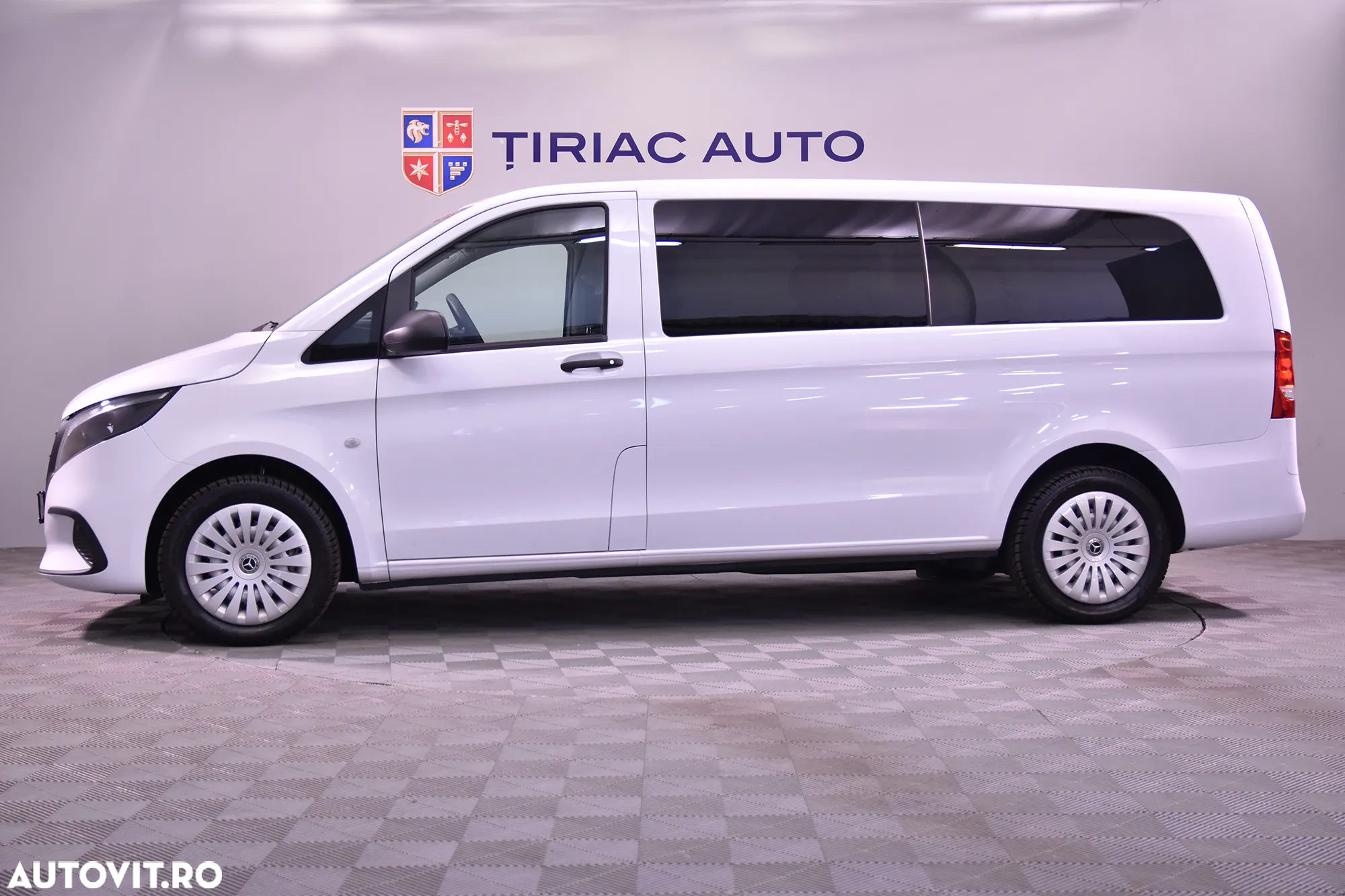 Mercedes-Benz Vito - 2