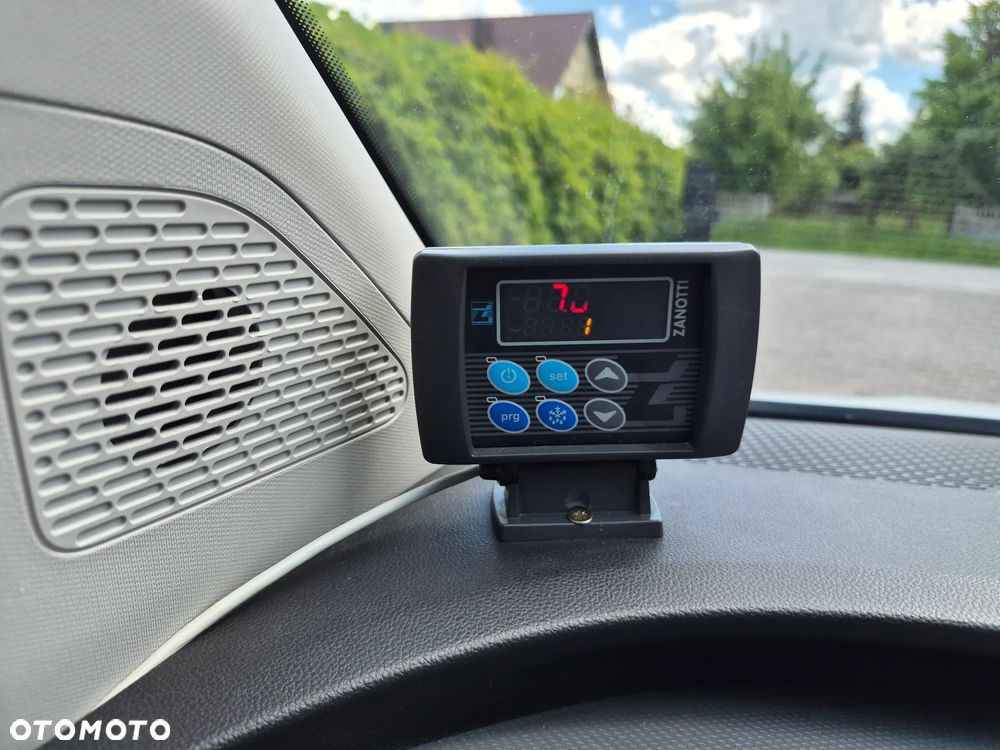 Mercedes-Benz CITAN SALON PL CHŁODNIA/MROŹNIA ZANOTTI - 13