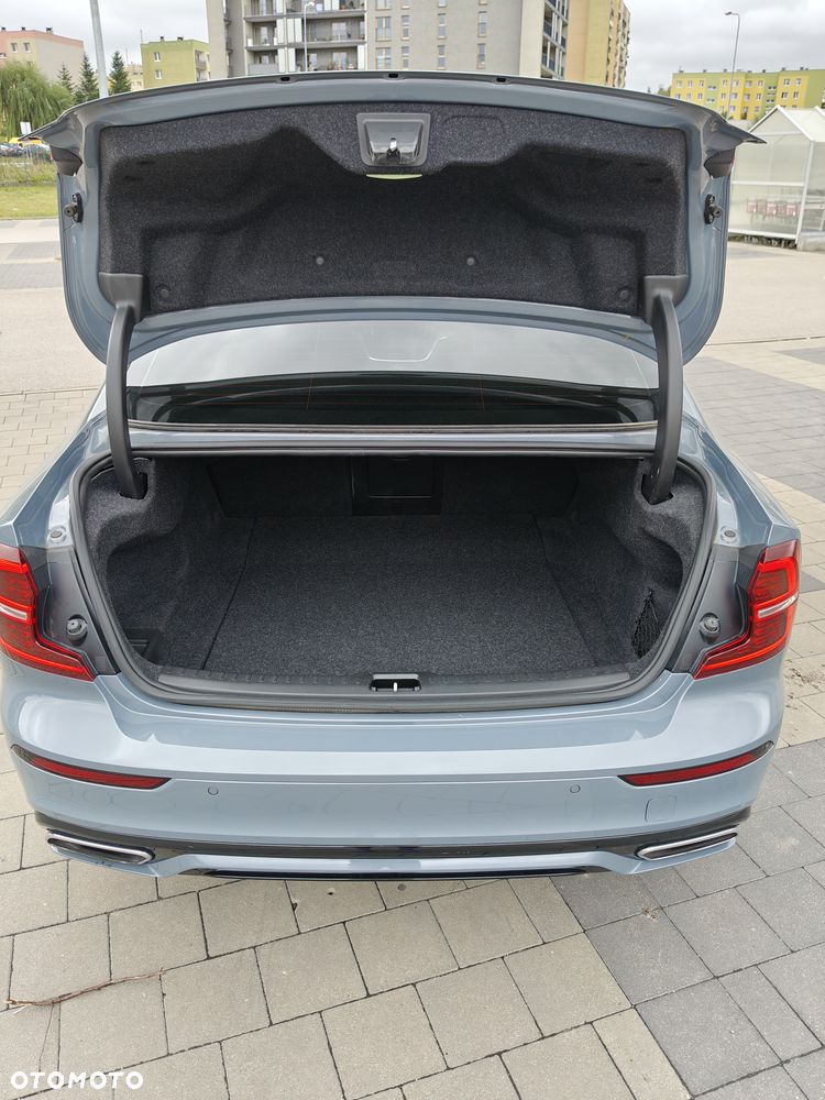 Volvo S60 B5 B AWD R-Design - 13