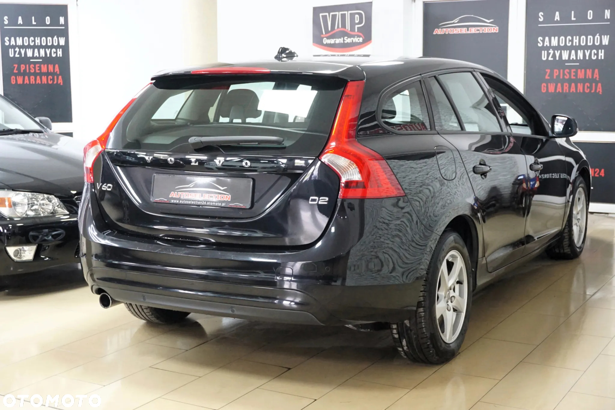 Volvo V60 D2 Kinetic - 4
