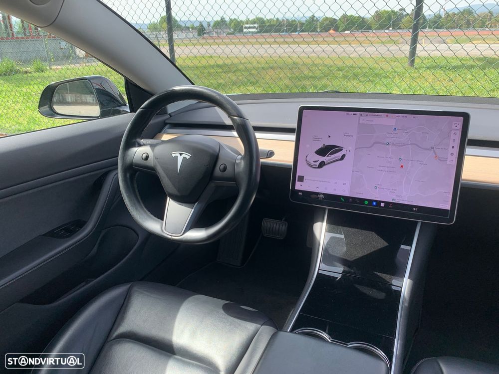 Tesla Model 3 Long Range Tração Integral - 17