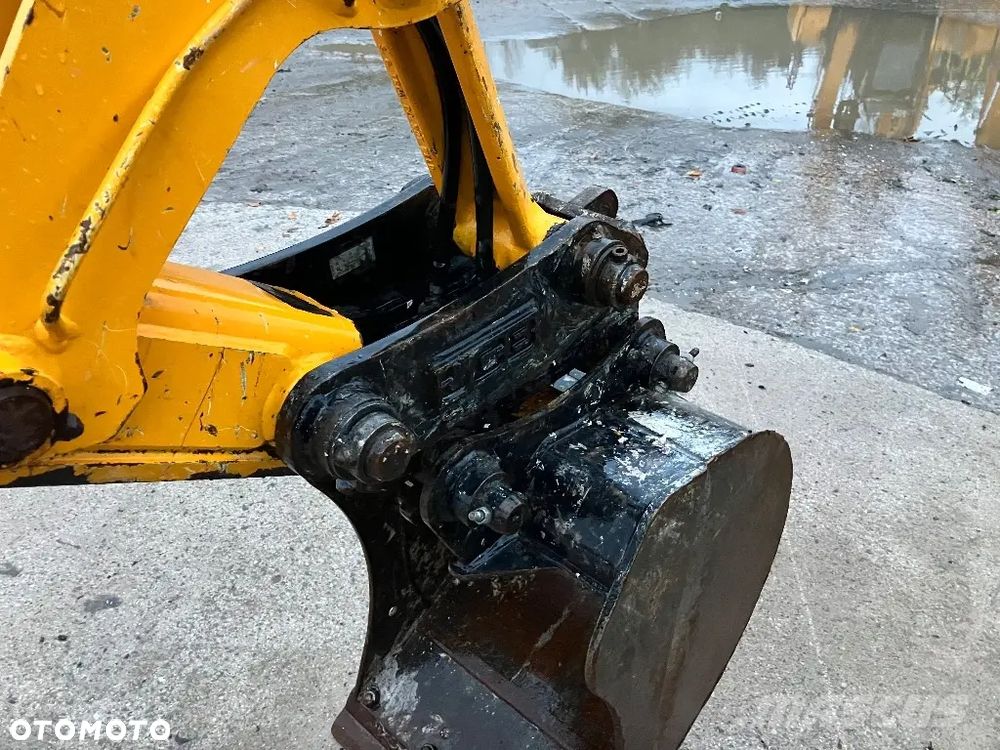 JCB 3CX CONTRACTOR - 10