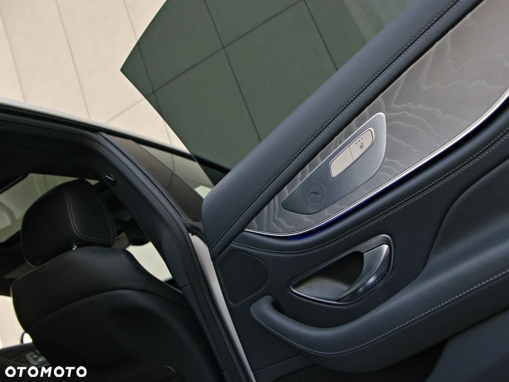 Mercedes-Benz CLS 450 4Matic 9G-TRONIC AMG Line - 25