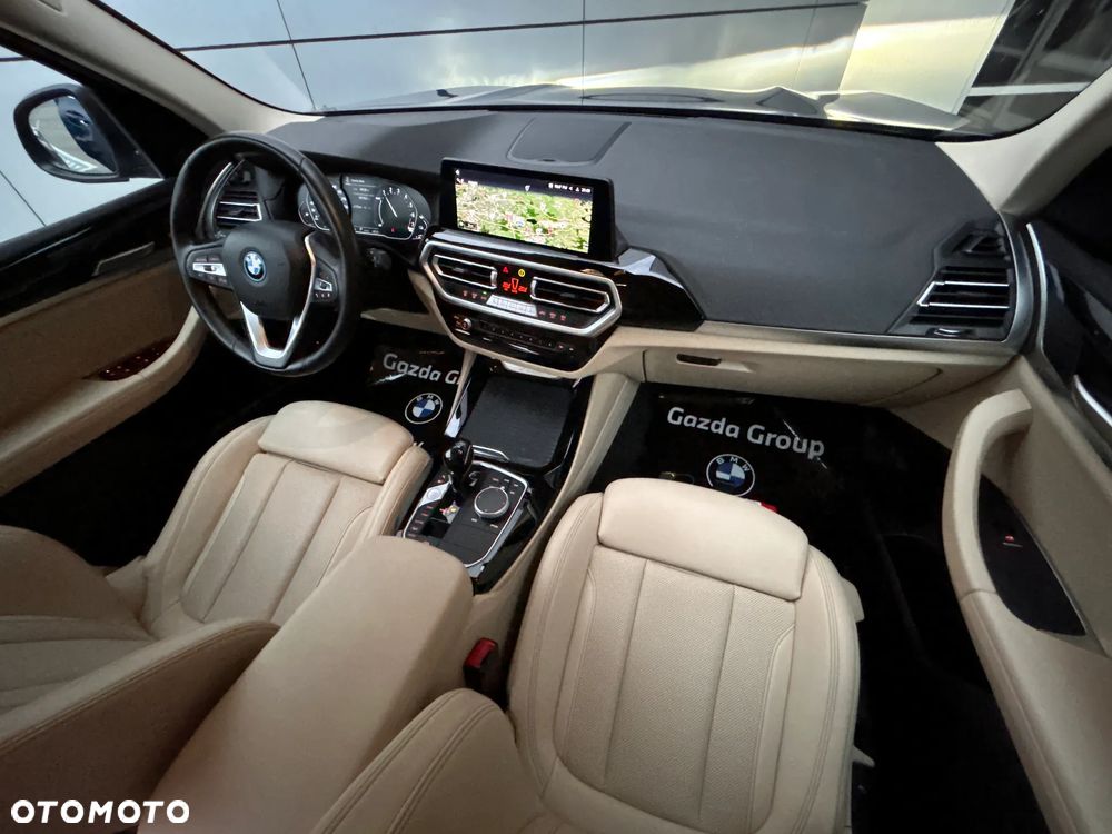 BMW X3 xDrive30e - 27