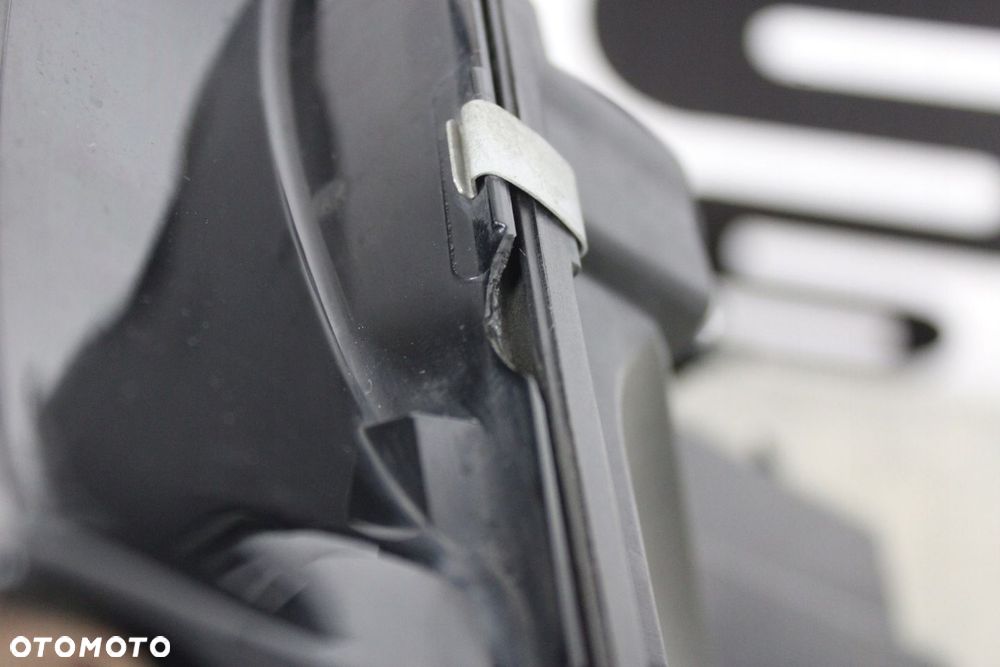 LAMPA REFLEKTOR PRAWY FULL LED BMW 3 G20 G21 9481696-06 - 7