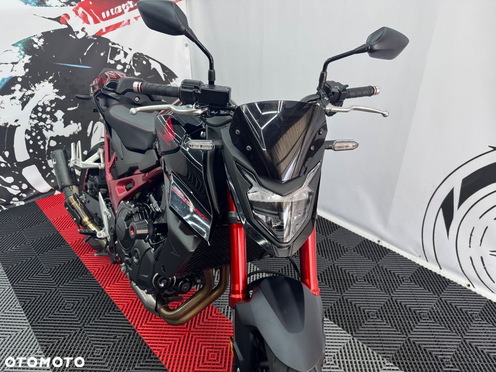 Honda Hornet - 39
