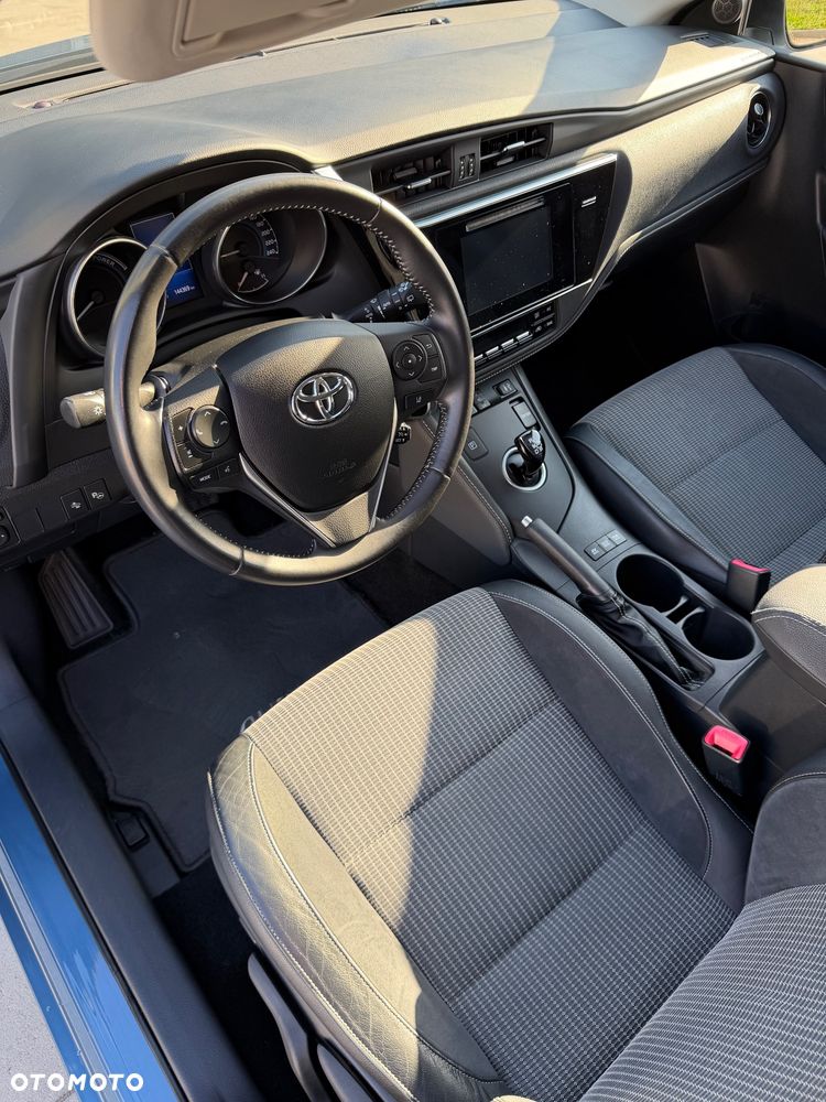 Toyota Auris - 20