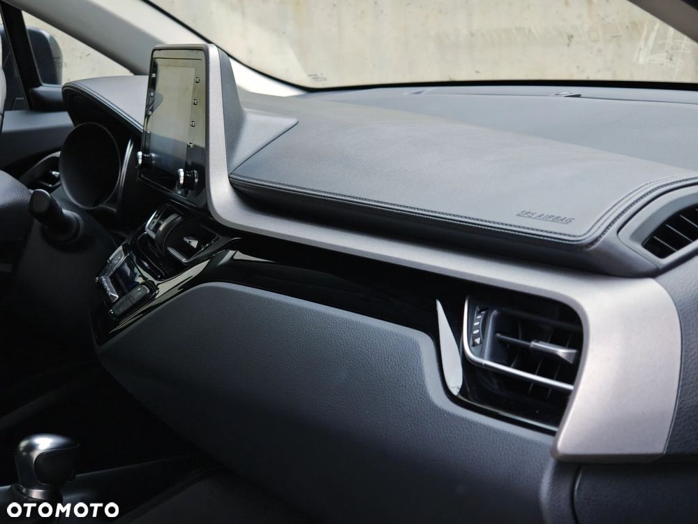 Toyota C-HR 1.8 Hybrid GPF Comfort - 27