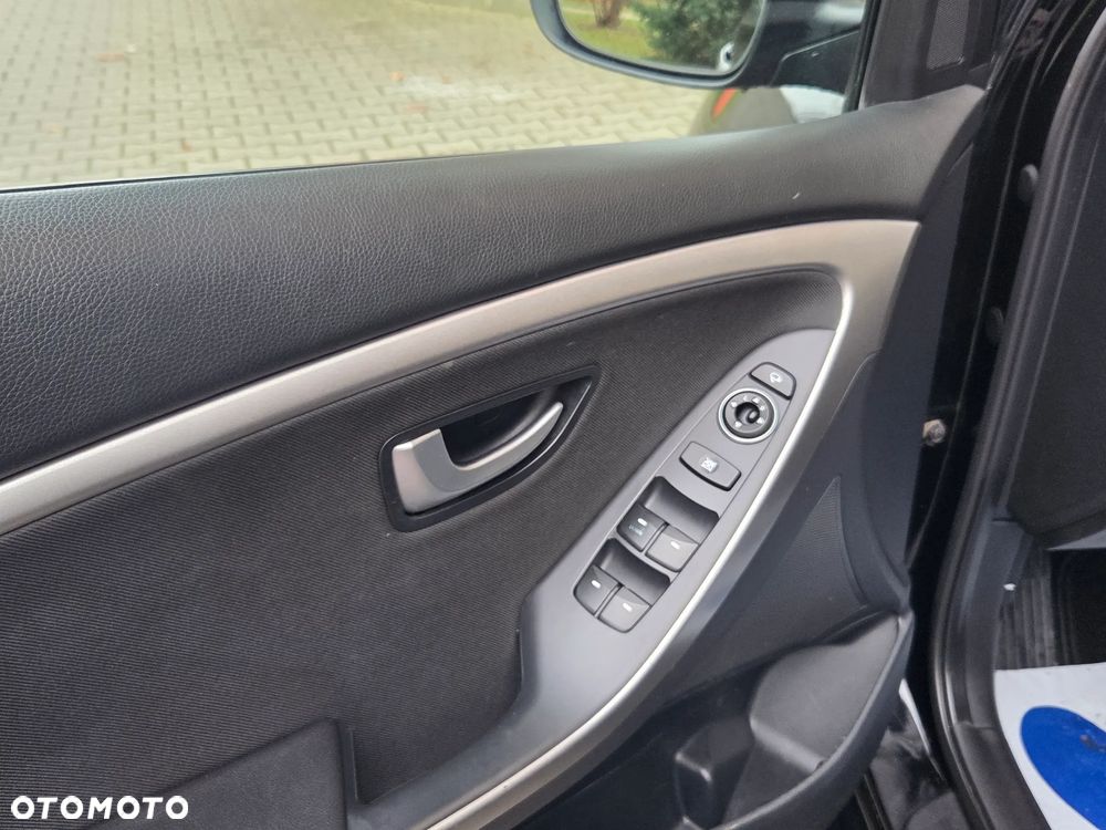 Hyundai i30 i30cw 1.6 CRDi Trend - 20