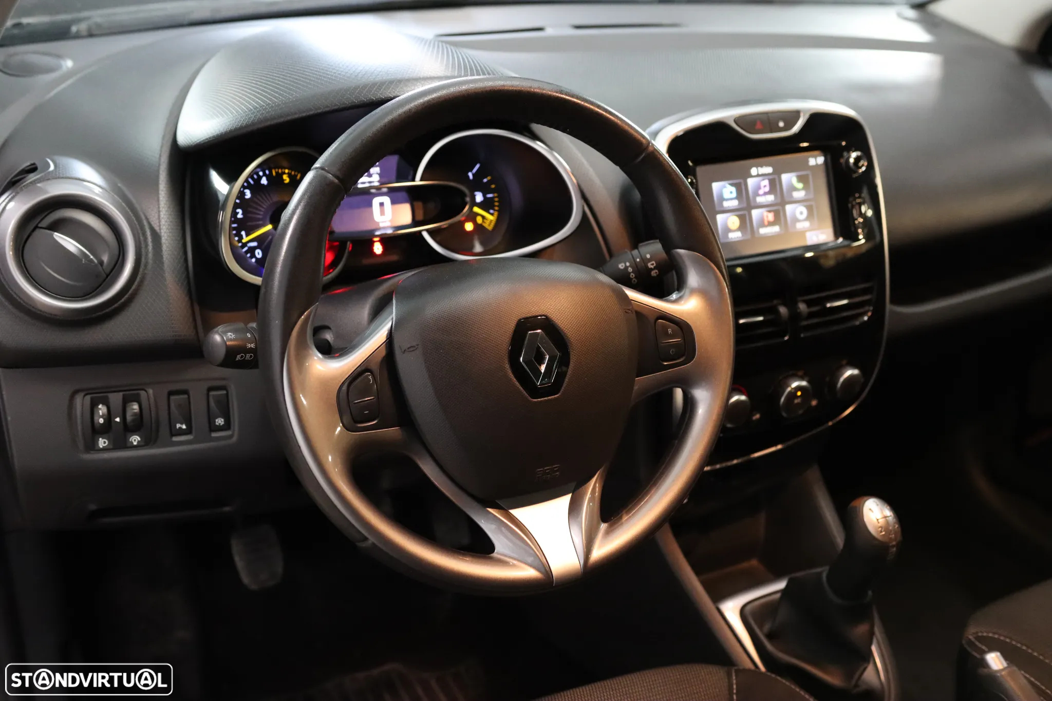 Renault Clio Sport Tourer Energy dCi 90 Start & Stop LIMITED - 3