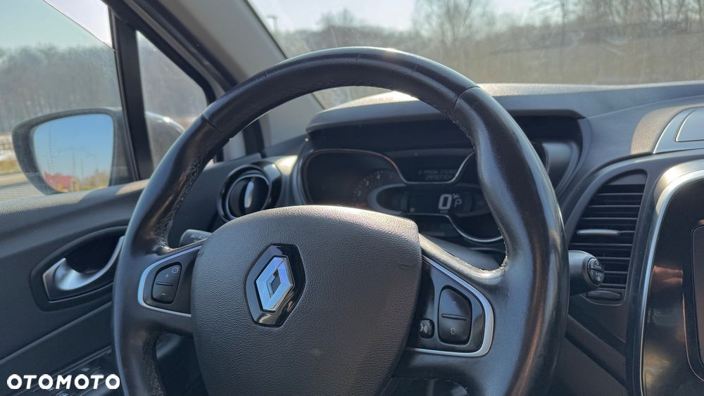 Renault Captur - 11