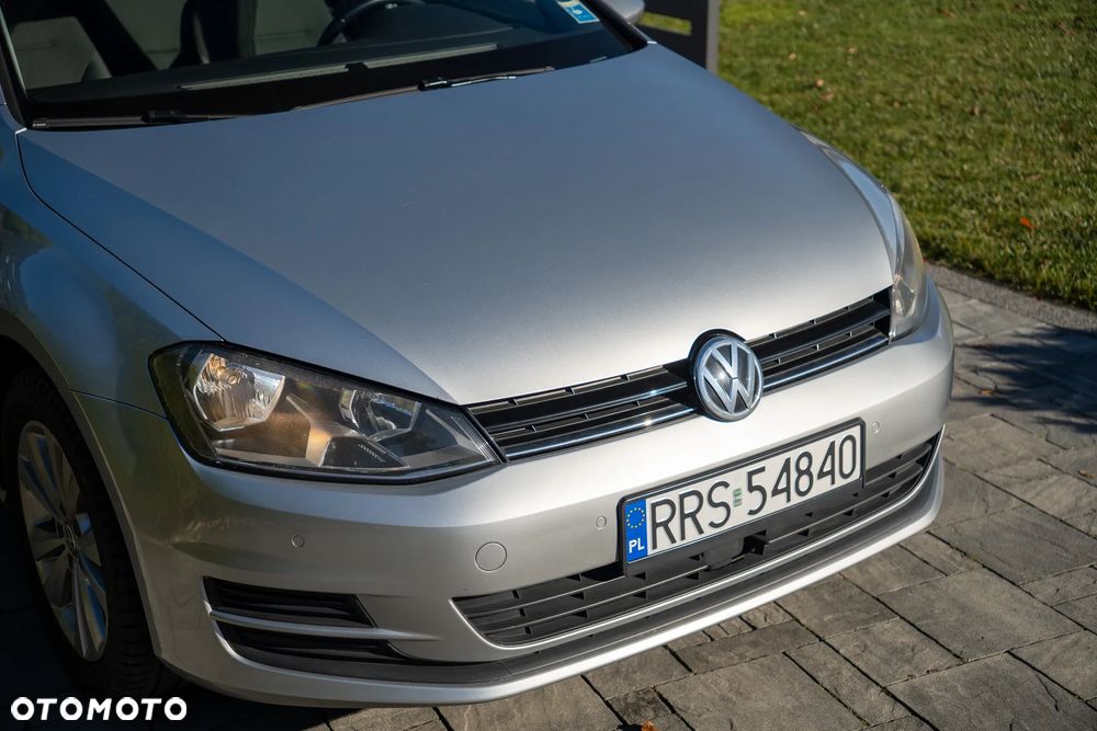 Volkswagen Golf VII Variant Diesel Comfortline - 5