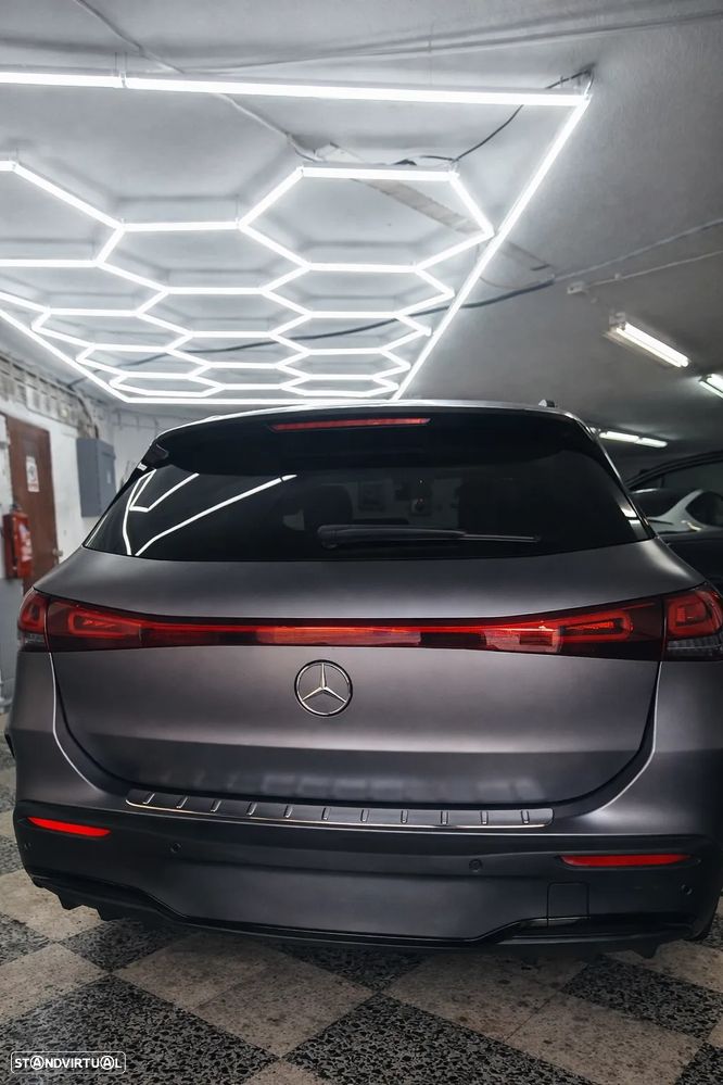 Mercedes-Benz EQA 250 AMG Line - 8