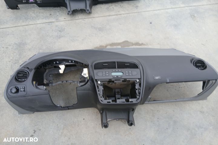 Plansa bord Seat Altea 1 [2004 - 2009] XL minivan 5-usi 1.9 TDI MT (1 - 5