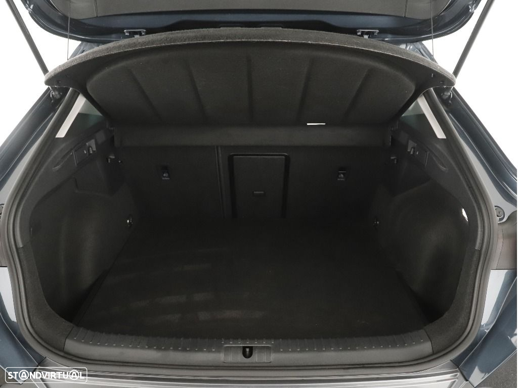 Cupra Formentor 1.4 e-Hybrid DSG - 27