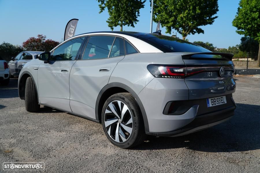 Volkswagen ID.5 77 kWh Pro Performance — fotografia 4