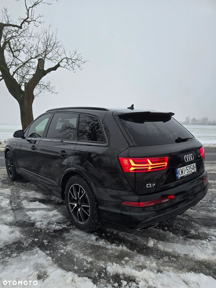 Audi Q7 - 4