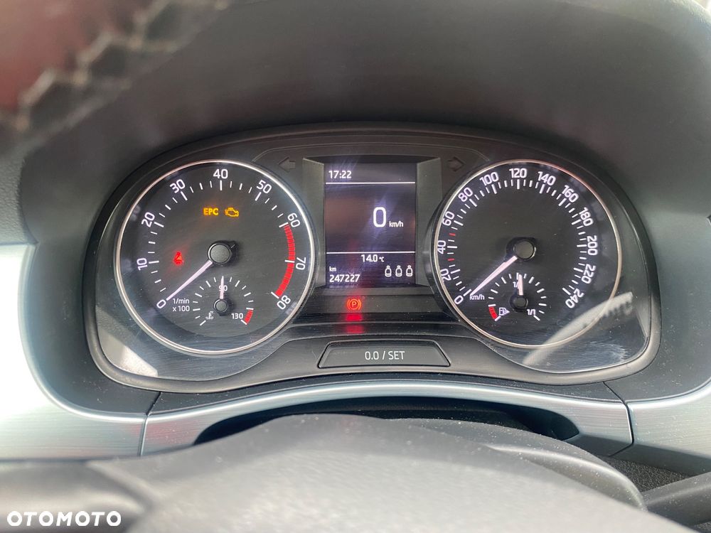 Skoda Fabia 1.2 TSI Active - 7