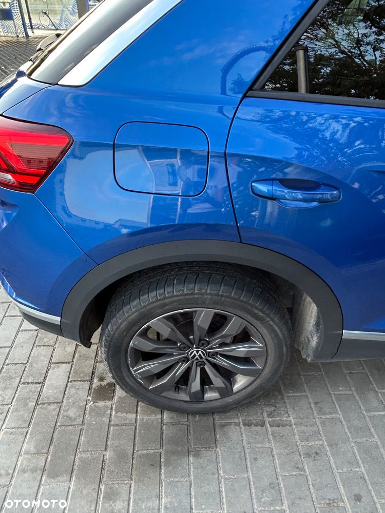 Volkswagen T-Roc - 16