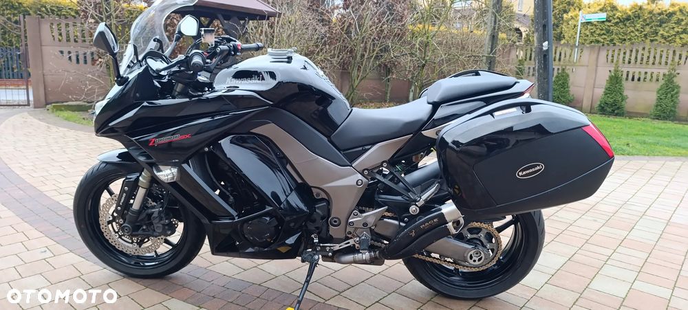 Kawasaki Ninja 1000 SX - 2