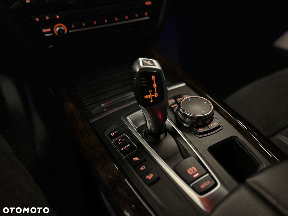 BMW X5 - 16