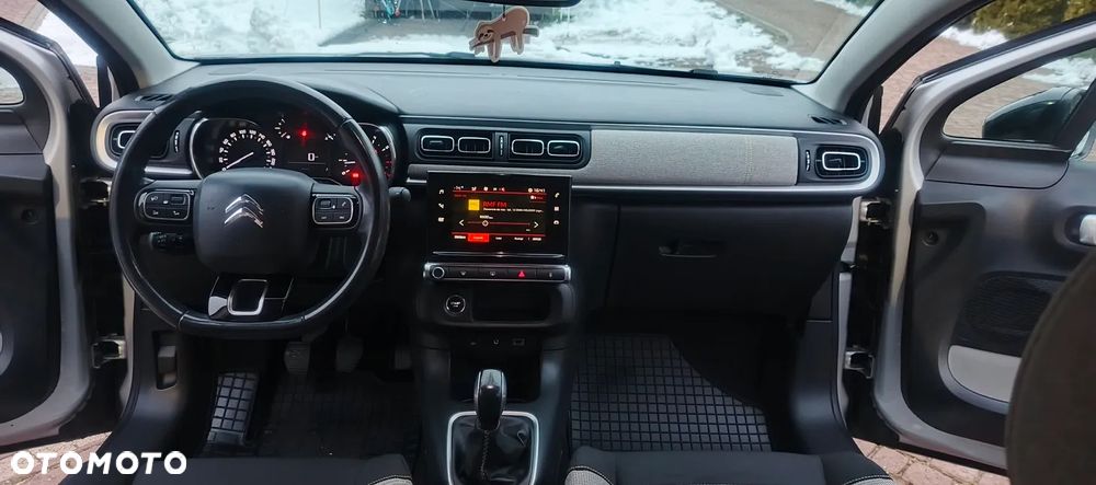 Citroën C3 1.2 PureTech Shine - 22