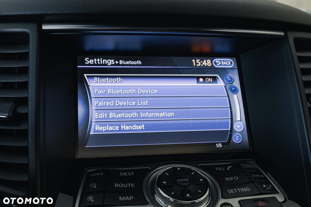 Infiniti QX70 - 20