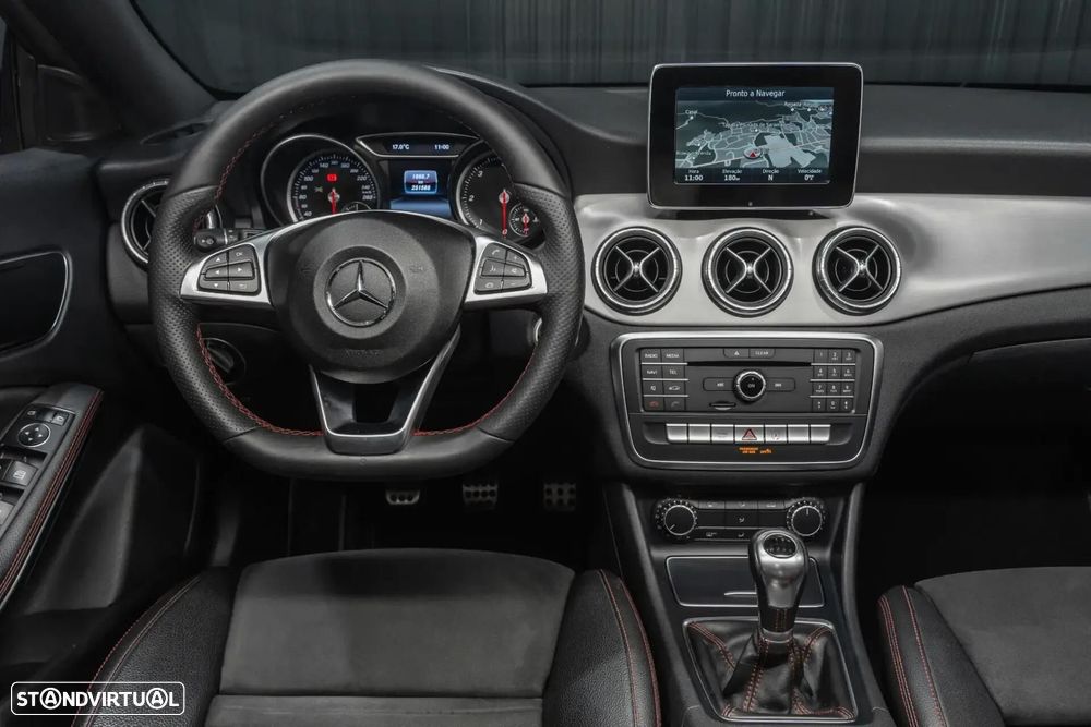 Mercedes-Benz CLA 200 d Shooting Brake AMG Line - 8