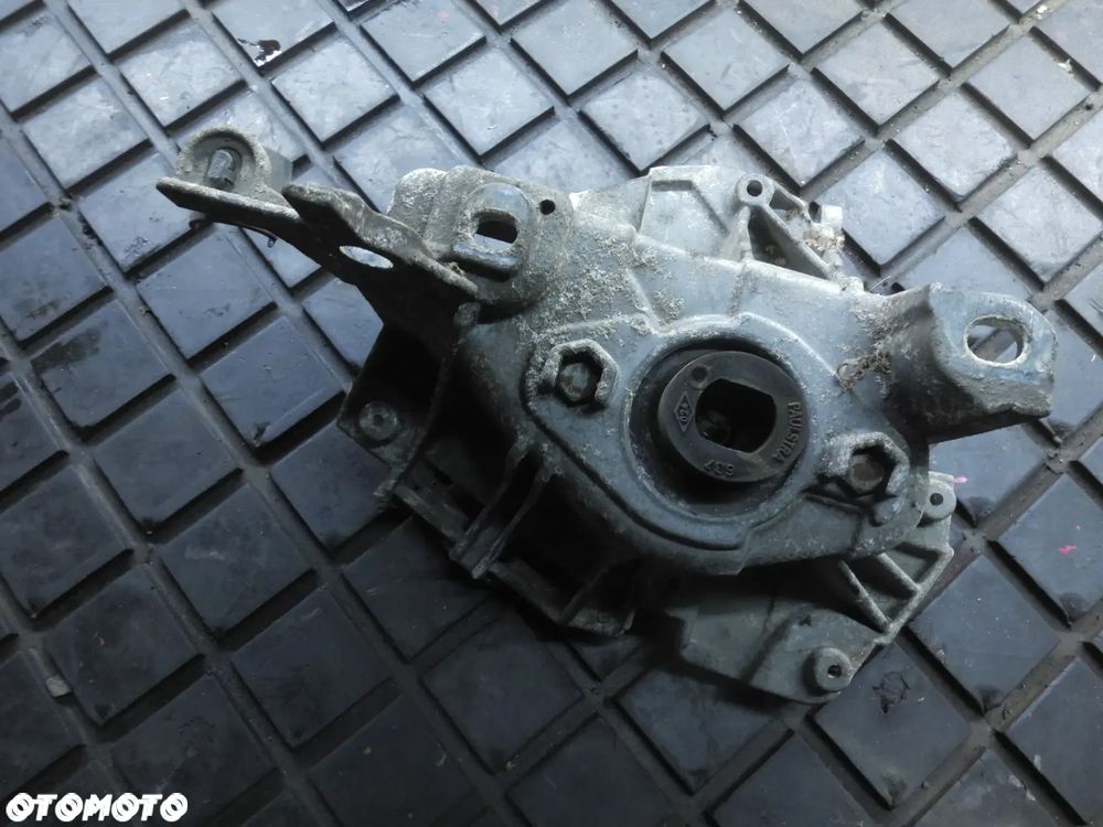 ŁAPA WSPORNIK MOCOWANIE SKRZYNI RENAULT KANGOO I LIFT CLIO II 1.5DCI 430825 POSIADAM 4 SZT - 7