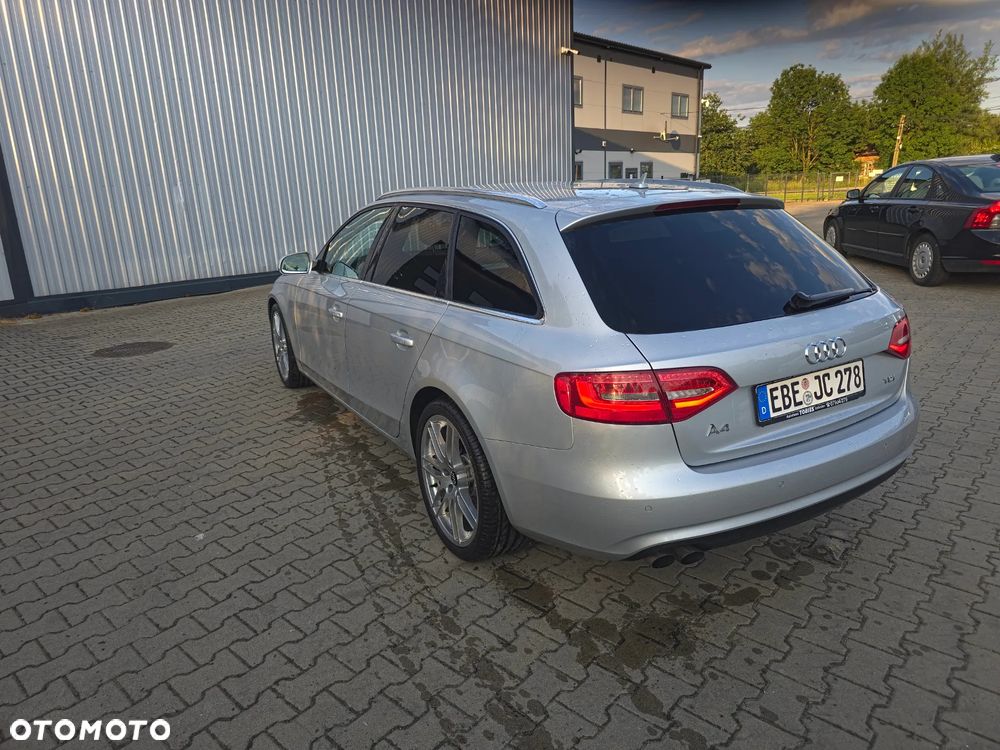 Audi A4 Avant - 3