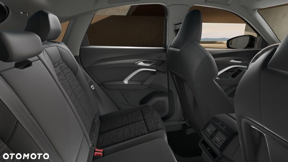 Audi Q5 Sportback - 11