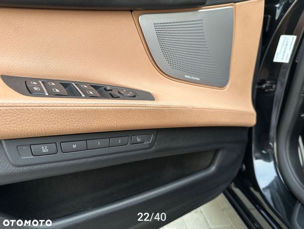 BMW Seria 7 750i L xDrive - 18