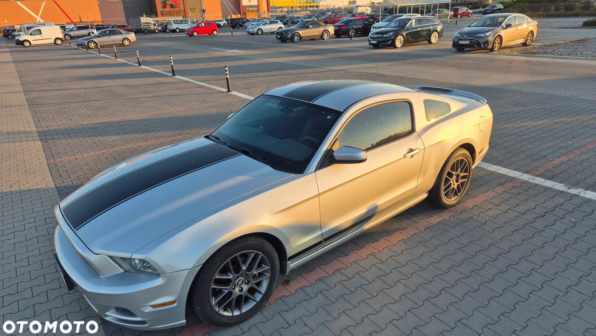 Ford Mustang 3.7 V6 Premium - 1