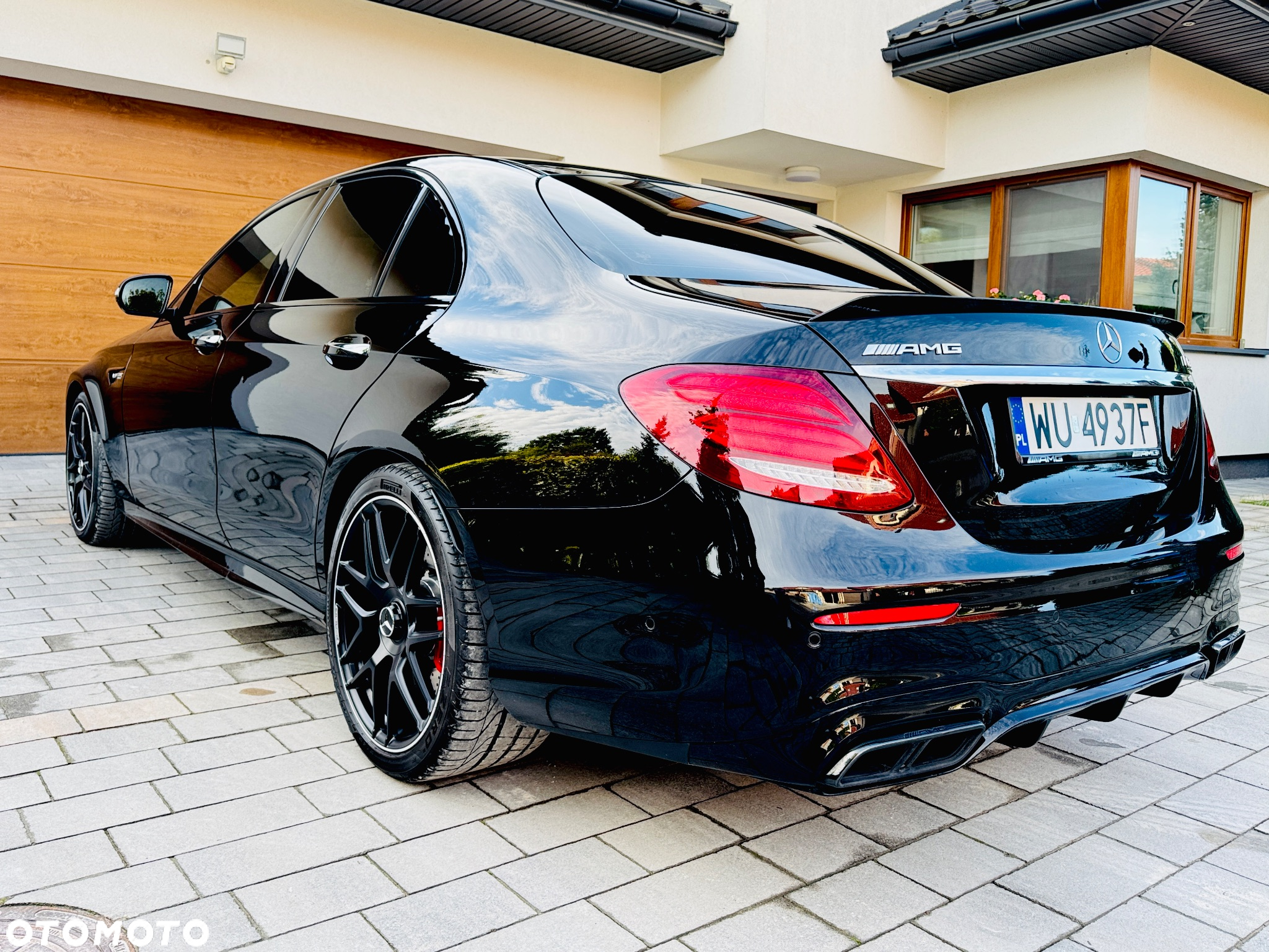 Mercedes-Benz Klasa E AMG 63 S 4-Matic+ - 2