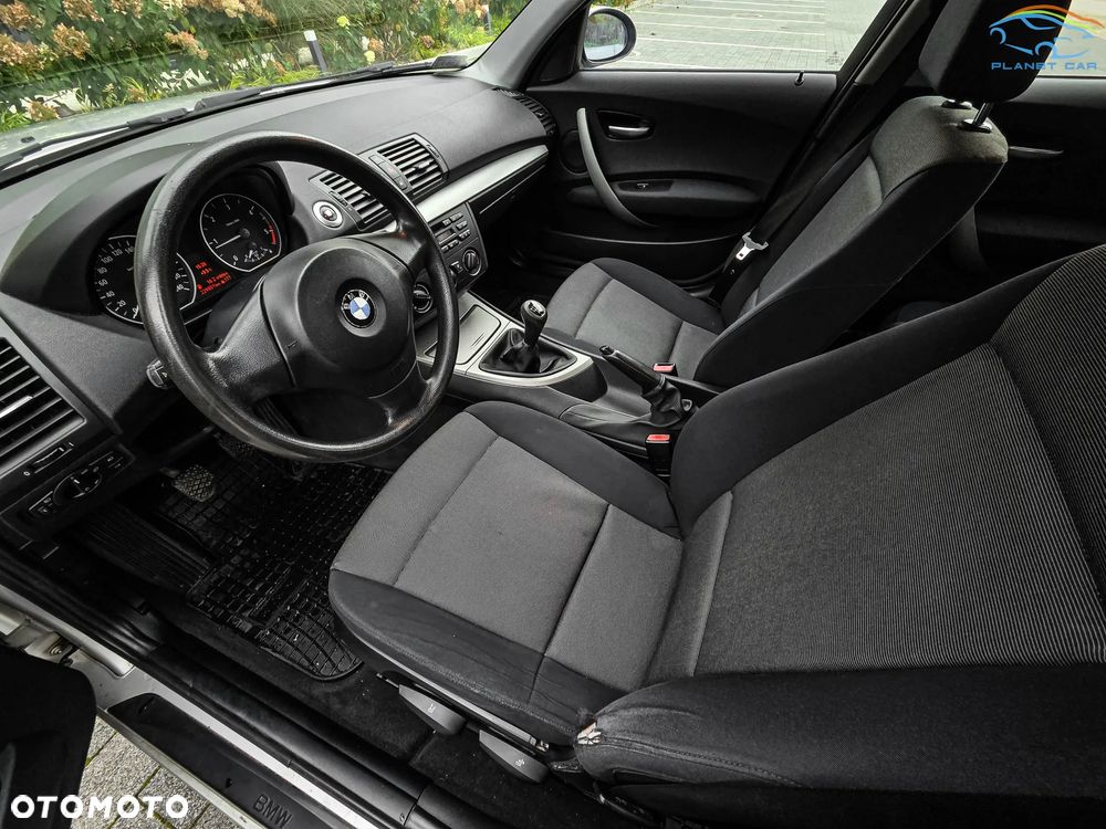 BMW Seria 1 118d - 17