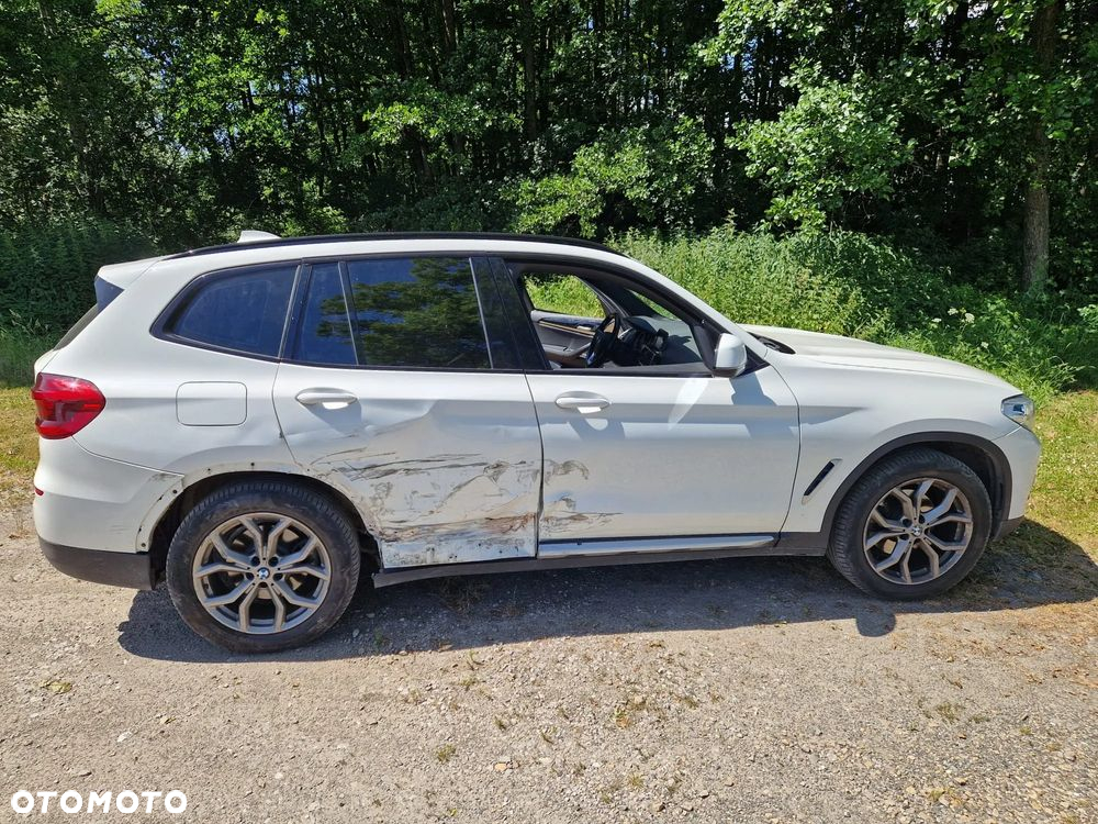 BMW X3 xDrive20d - 4